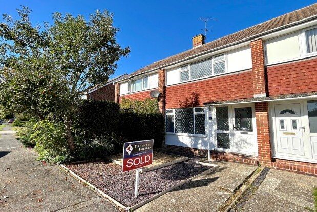 Thumbnail Terraced house to rent in Mill Road, Lewes