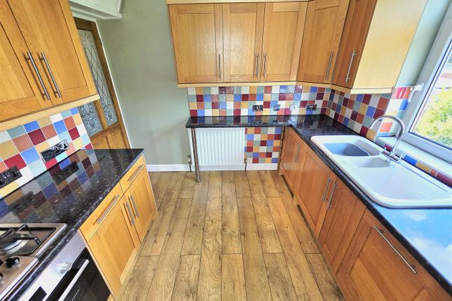 38A, Stanley Avenue, Greenford photo 4