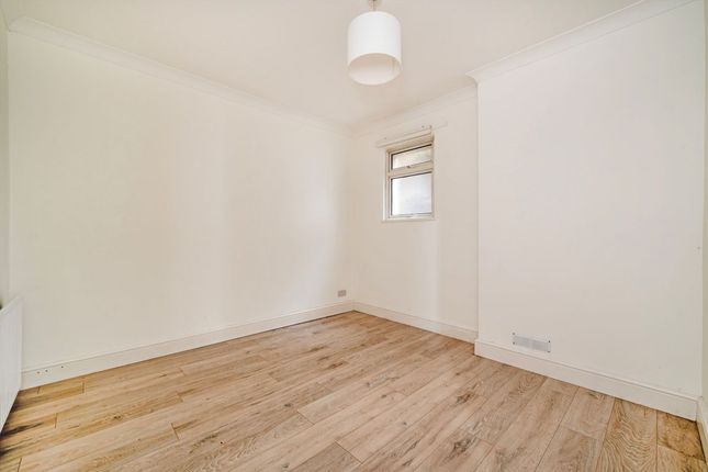 29B, Wrottesley Road, London photo 4