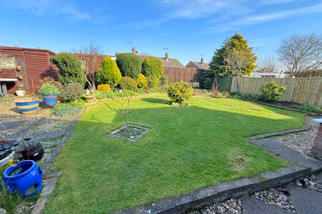 61, Pasture Lane, Scarborough photo 2