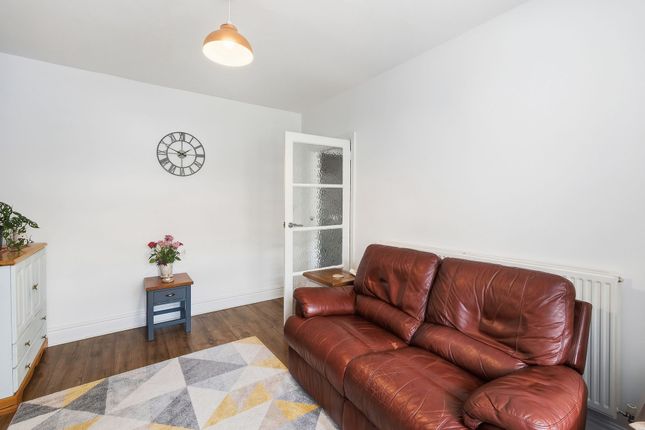 19 Duke Street, Worksop photo 4