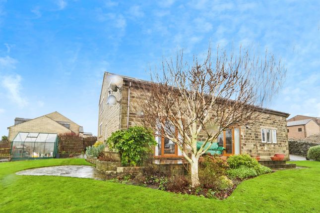 2, High Shann Farm, Keighley photo 4
