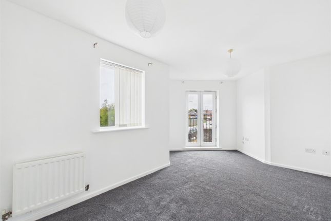 45, Borough Way, Nuneaton photo 2