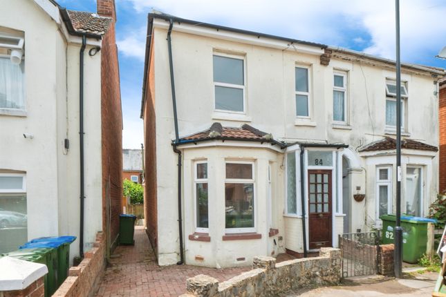 Thumbnail Semi-detached house for sale in Sydney Road, Shirley, Southampton