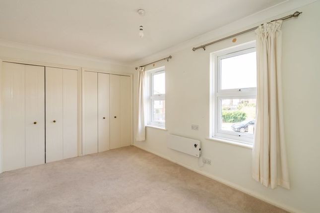 Flat for sale in Melbourne Road, Chichester