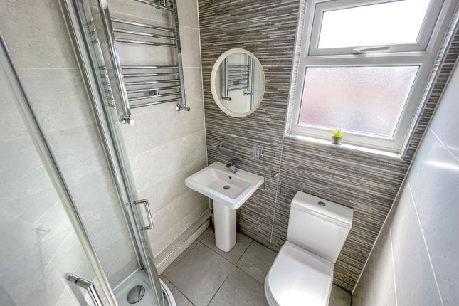Ridley Road photo 5