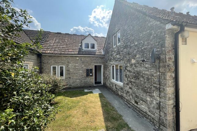 Studio to rent in Angwin Close, Shepton Mallet