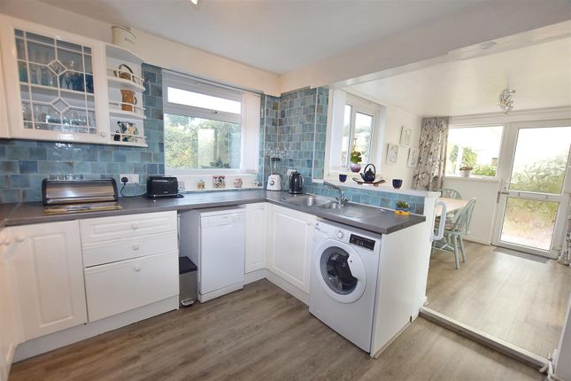 4, Trevince Parc, Redruth photo 2