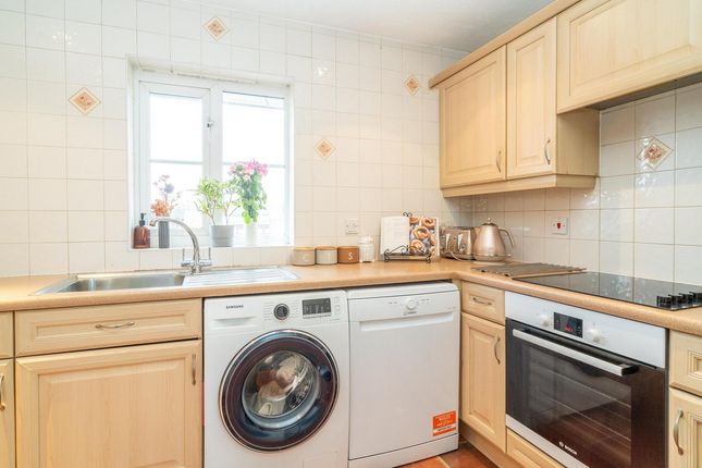 Flat for sale in Corfe Close, Borehamwood