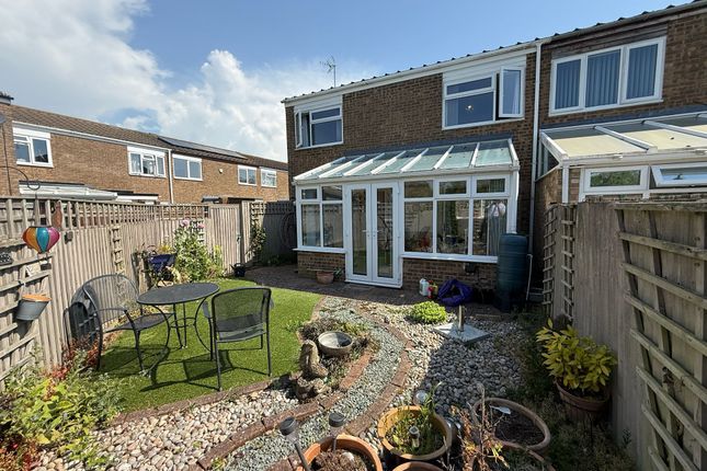 60, Hampden Road, Aylesbury photo 2