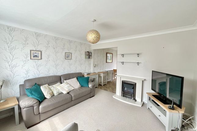 28 Copeland Avenue, Stoke-On-Trent photo 4