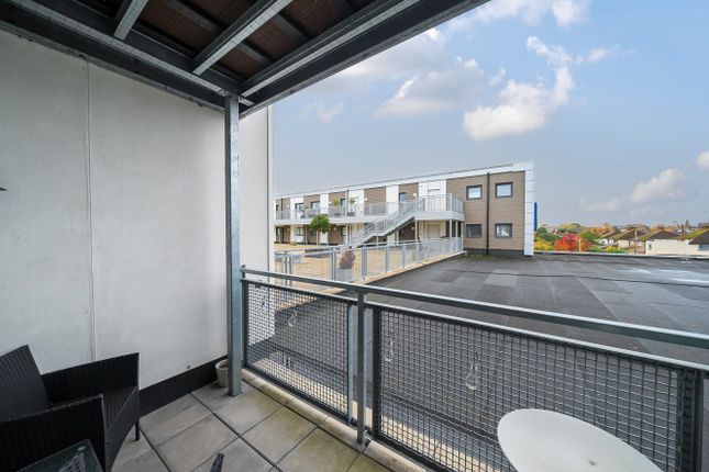 Flat for sale in Aspect Place, Mole Road, Hersham