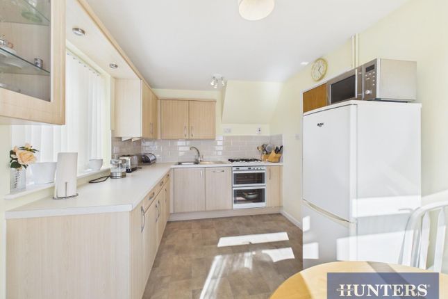 8, Thoresby Avenue, Bridlington photo 3