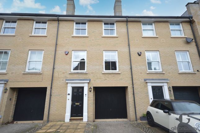 Town house to rent in Unicorn Yard, Norwich