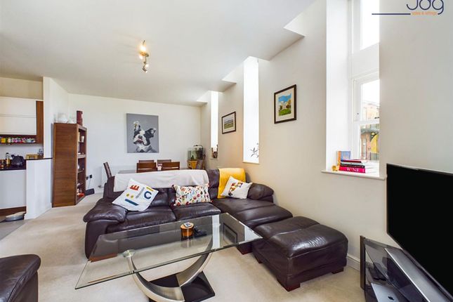 Flat for sale in The Residence, Kershaw Drive, Lancaster