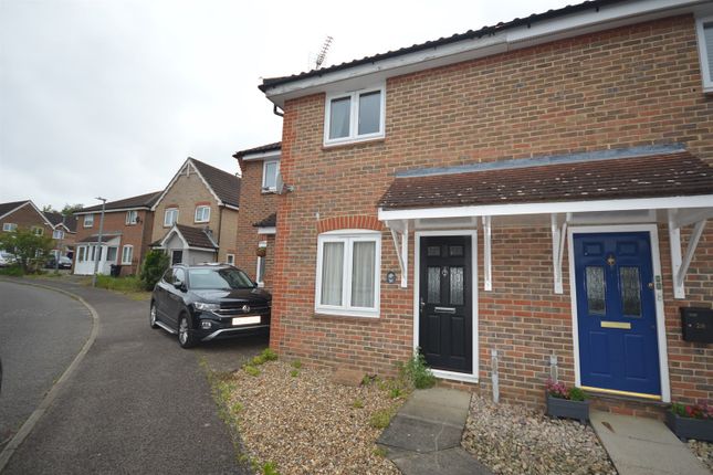 Thumbnail Property for sale in Farthing Close, Braintree