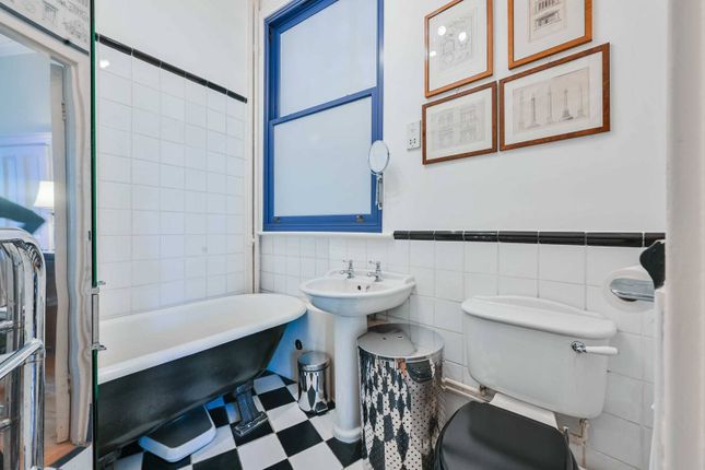 Flat for sale in Charing Cross Road, Soho, London