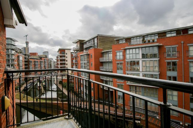 Flat for sale in St. Vincent Street, Edgbaston, Birmingham