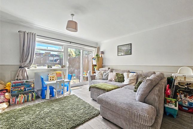 Robyns Nest,, Pennys Meade, Ilminster photo 2