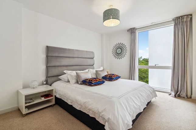 Apartment 306, Golden Mile House, Clayponds Lane, Brentford photo 4