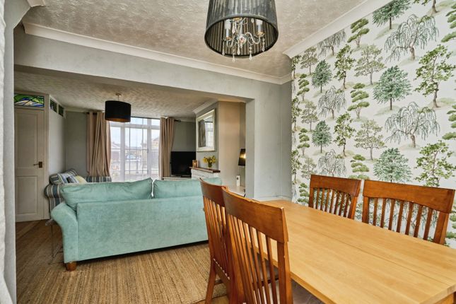 77, Carisbrooke Road, Newport photo 4