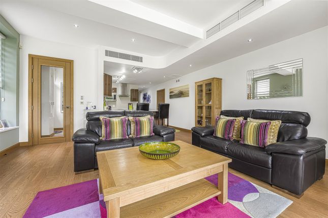 Apartment 1, Wyatt House, Hensol Castle Park, Pontyclun photo 4