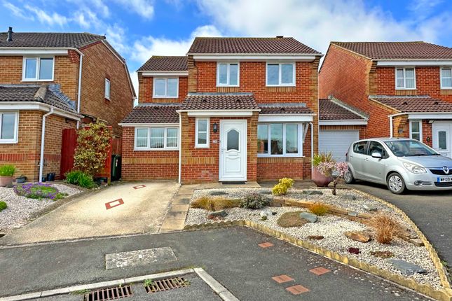 Link-detached house for sale in Reddaway Drive, Exminster, Exeter