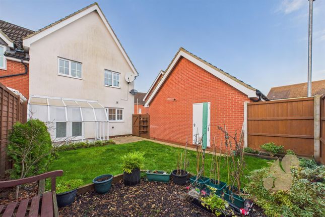 4, Keiffer Close, Sudbury photo 3