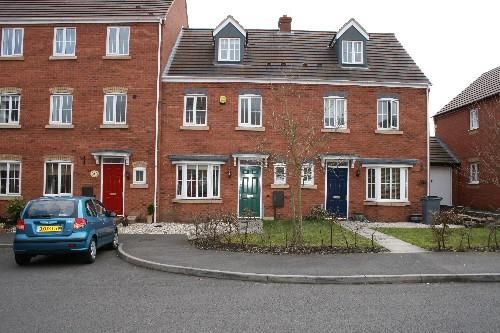87, Kennington Oval, Stoke on Trent photo 2