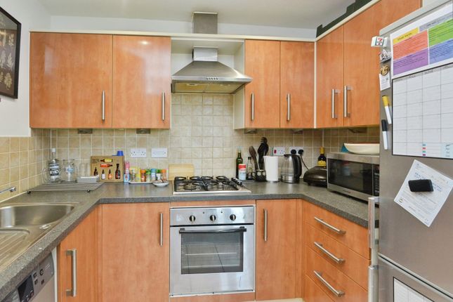 76, Dunthorne Way, Milton Keynes photo 4