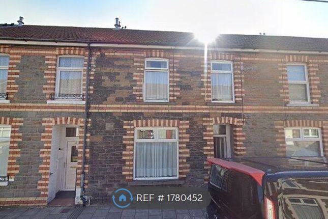 Terraced house to rent in Meadow Street, Treforest, Pontypridd CF37