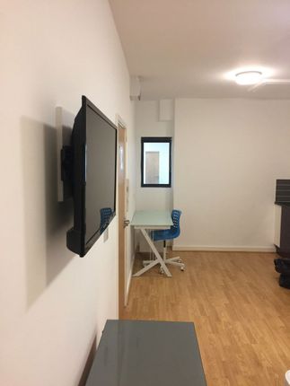 Internal Window 3c, Bridgewater Street, Baltic Triangle photo 4
