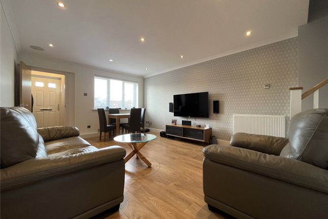 19, Bilsington Close, Kent photo 3