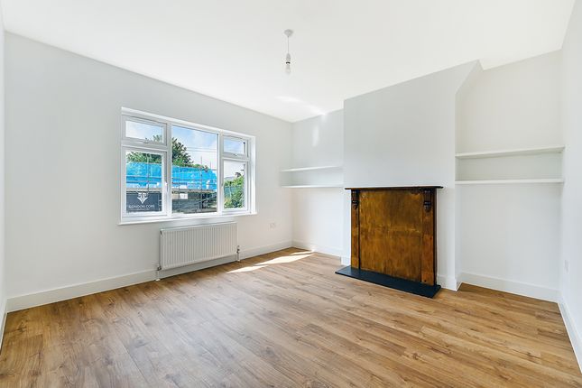 Willow Road, Ealing photo 5