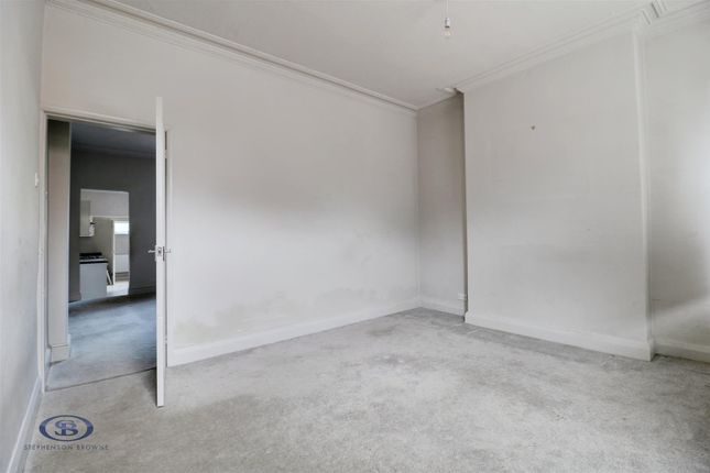 12, Wesley Avenue, Alsager photo 3