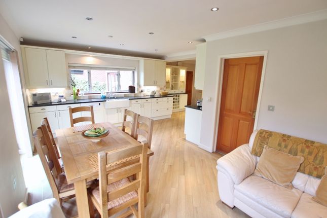 59 Poulton Road, Wirral photo 3