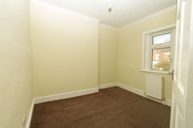 Terraced house to rent in Bedford Street, Watford