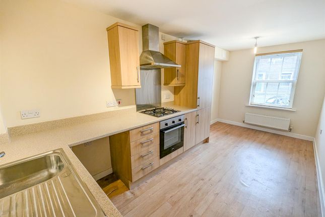 3, Elton Street, Corby photo 2