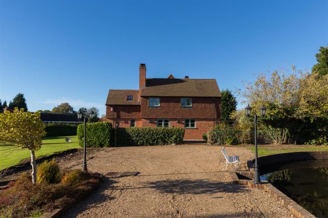 Barnet Farm, Norley Lane - Edited (15).Jpg