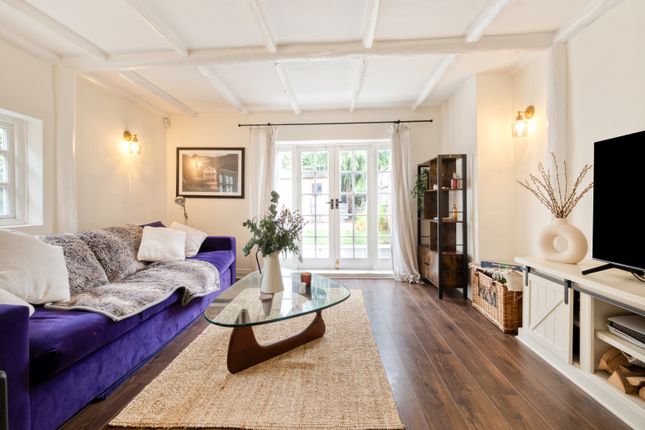 1 Park Cottages,, Ewell Road, Sutton photo 2