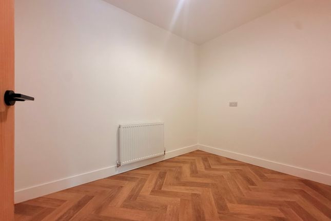 27, Meadowfields Drive, YORK photo 3