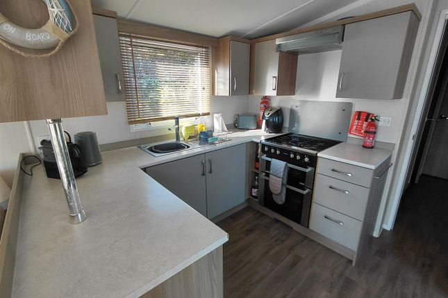 Swift Bordeaux, Swanage Bay View, Swanage photo 4