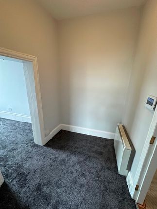 Flat to rent in 2 Bed Flat, Radford Road