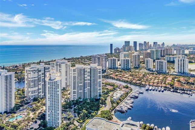 Property for sale in 21205 Yacht Club Dr # 304, Aventura, Florida, 33180, United States Of America
