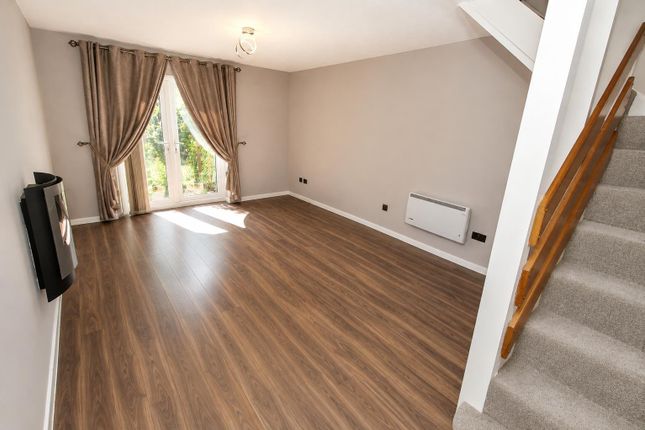 29, Lamorna Crescent, Reading photo 3