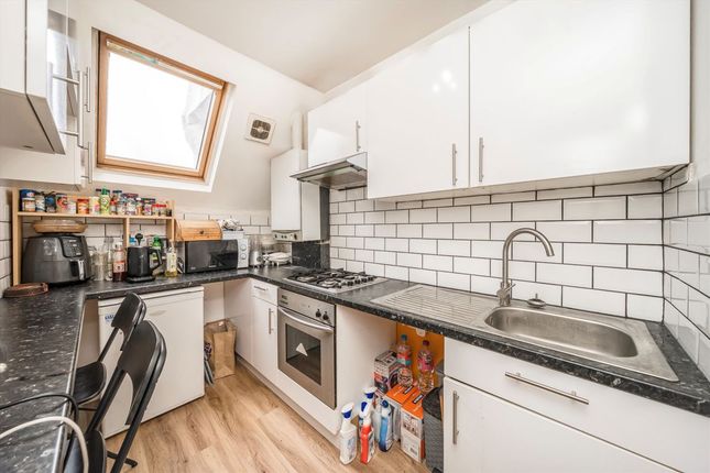Flat C, 40, Stanthorpe Road, London photo 4