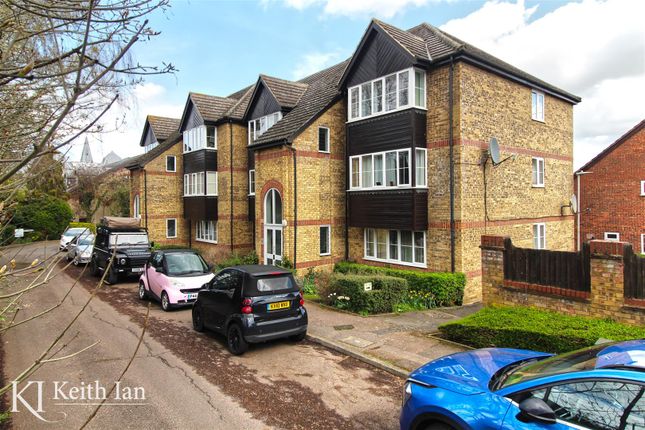 Flat for sale in River Meads, Stanstead Abbotts, Ware