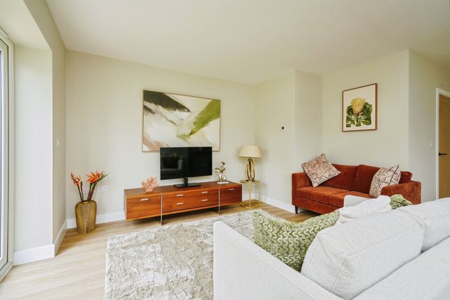 38, Worminghall Road, Aylesbury photo 4