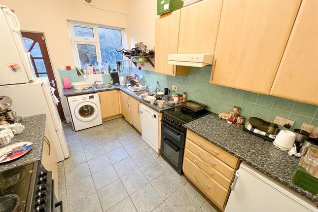Property to rent in Harcourt Road, Sheffield