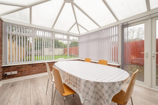 68, Braemar Road, Leamington Spa photo 2